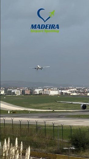 STUNNING AIRBUS A330-900 Crosswind Landing at Lisbon Airport