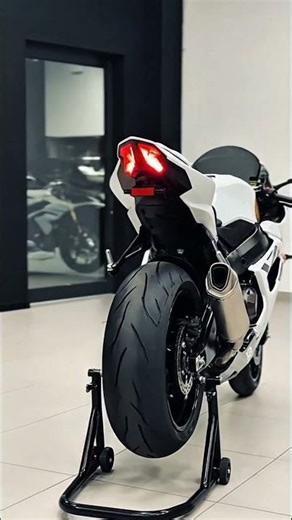 2026 Suzuki GSX-R1000R Is INSANE! The King of Superbikes Is Back 👑