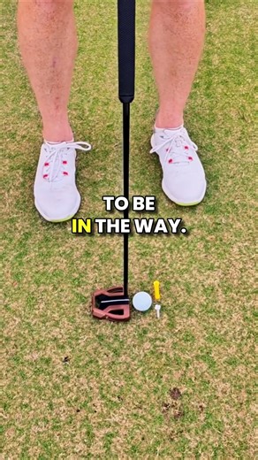 The putting mistake costing you 3 putts every round #golf #shorts #golfTips