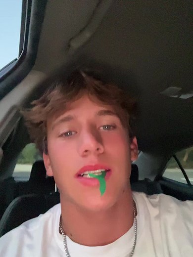 Bennett Jeppsen (@bennettjeppsen)’s videos with