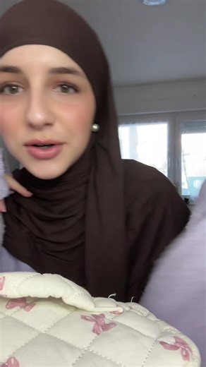 Sunkissed Makeup Tutorial: Stress-Free Beauty Routine