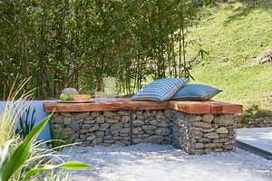 How to make a gabion basket bench