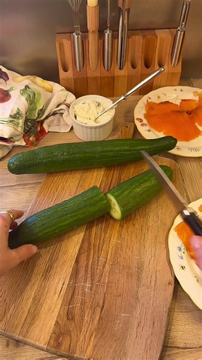 Lunchbox créative : sandwich dans un concombre