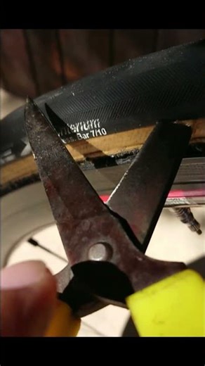 Puncture Road bicycle tire Veloflex tubular 3