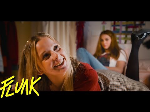 She's Into Girls - FLUNK S2 E7 - Lesbian Romance