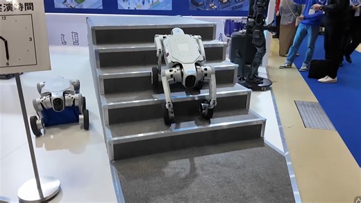 China debuts robot dog that can map 10 million square feet nonstop