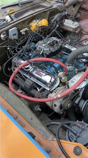 1972 Mopar 340 engine compartment idle