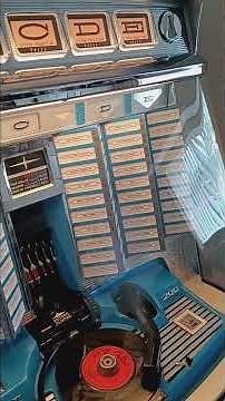 Rock-Ola Tempo 2 -1960 Classic Silver Age American Jukebox