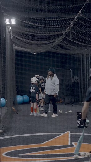 Go with the pitch⚾️ | Perfect Performance NOVA Baseball