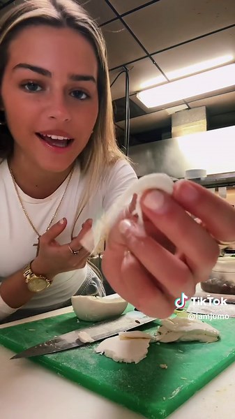 Let's Make a Pizza with Homemade Fresh Mozzarella | Capricosa Pizza