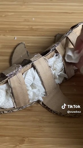 Craft a Stunning Cardboard Shark and Transform Your Space | Part 1