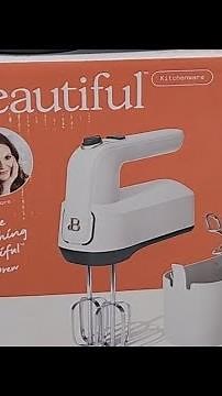 Drew Barrymore Hand Mixer Review / Hand Mixer
