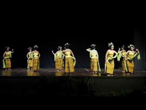 01 Tari Tayub Ngujiwat (unnes seni tari angkatan 2012)
