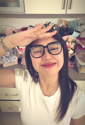 Cheyyiii (@randomscherryy)’s videos with original sound - Tops Cordell