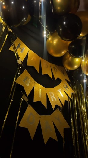 ‎رافي🦋⚡‎ on Instagram: "Thank you so much for all lovely wishes.🥹🫂💗 Guys idhuvaraikkum birthday celebration naa Ennanu kuda theriyadha Enna, indha year en birthday ku super ah suprice pannitanga🥺🥳 so thank you everyone 🙈🫂 guys unga support illana nan indha position la irundhu irukka matte , so thank you much for my kutty family’s 😊💗🎀 #reelsinstagram #reelkarofeelkaro #foryou #instagood #viral #viralreels #birthdayphotoshoot #birthdaycelebrations #birthdaypartyfun #kuttyrafi"