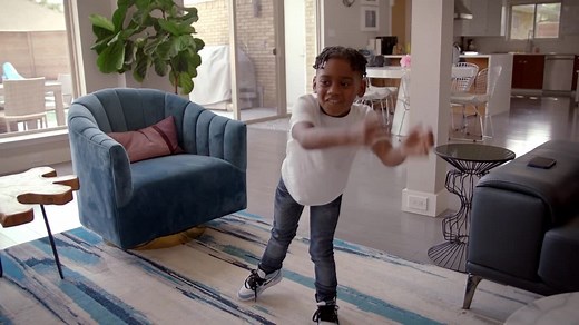 ‘Hard Knocks’: Trevon Diggs’ son Aaiden mirrors his, Stefon’s warmups
