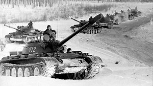 "Oldtimer" an der Front: Russsland soll angeblich alte Sowjet-Panzer einsetzen – das ist der "T-55"