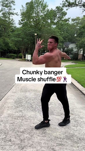 FOLLOW ME ON IG MENTION “MUSCLE SHUFFLE” for special tiktok discount on all my fitness plans! 💯🔥 • • • •#muscleshuffle #techoviking #dance #fitness #fun