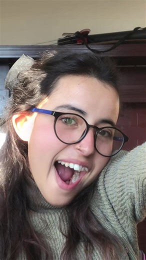 Dlt might later🤷🏻‍♀️Lol, Jeebika mam doesn’t have sweet voice though she loves singing 😅