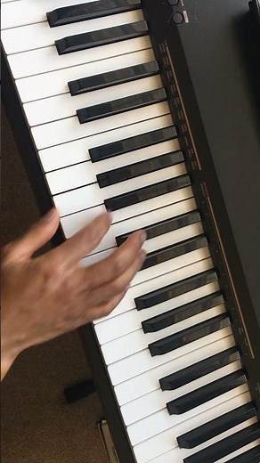 Play This Bb7 Blues/Jazz Piano Lick (Piano Tutorial)