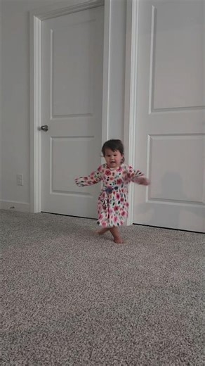 Rose Loves to Dance 🌸💖One Two One Two One Two 💃💃💃