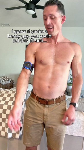 Small size, big impact. This TENS / EMS electrical muscle stimulator does wonders. If you want some physical therapy at home this is a MUST! #TENS #physicaltherapy #muscle #muscles #musclegrowth