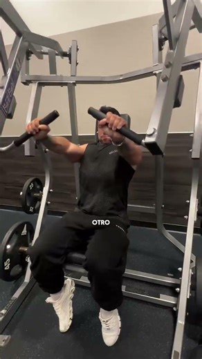 Gym-to-Street Fit: NELEUS Hooded Mesh Tank ✨