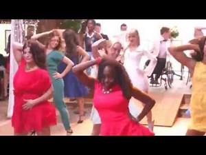 Glee "Hey ya" (Full performance) HD