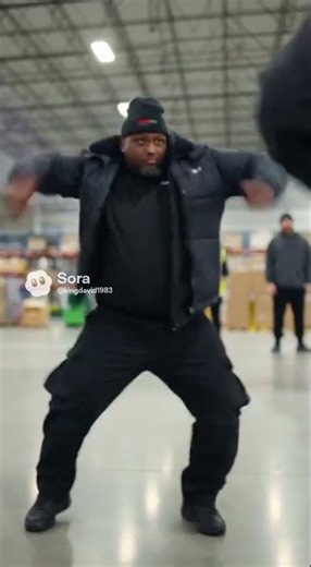 Security Supervisor is challenged to an intense detail pop locking dance battle! #comedy #viral