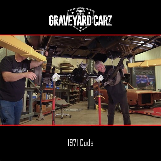 Rear end install on 1971 Cuda | Graveyard Carz