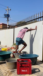 Woke up in the morning 🌅 fuelled up with some African breakfast before dusting off my blankets and get them smelling all yummy for this winter🥶😁. Later on headed to Harvey World Travel South Africa✈️ event for a chilled vibe after a busy morning👊🏽. | Tie Sithole