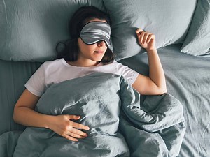 The Pillow Guide: Here’s How You Can Choose A Perfect Pillow According To Your Body Type And Sleeping Posture.