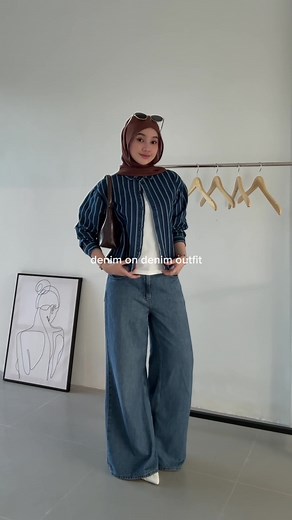 Gaya Fashion Terbaru: Outfit Denim dari Kirana Salsabila