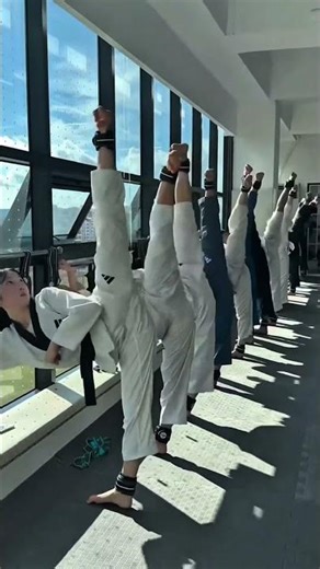 China’s Martial Arts Girls: Beauty with Deadly Skills