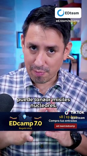 ¿Sabías que el hacker más famoso en el mundo murió?🤯 #LoAprendisteEnEDteam #kevinmitnick #hacker #informática #hackers #guerranuclear #computadoras