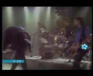 THE BOLSHOI - Away (Live 1987) | ruidos estranhos