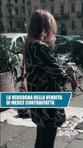 Silvia Sardone - In the markets of Turin ...(06/16/26)