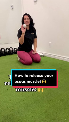 Release Your Psoas Muscle with These 2 Effective Exercises! 🙌