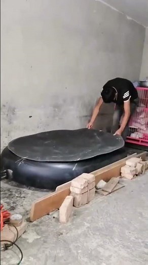 Transformation process of swimming ring into rubber boat