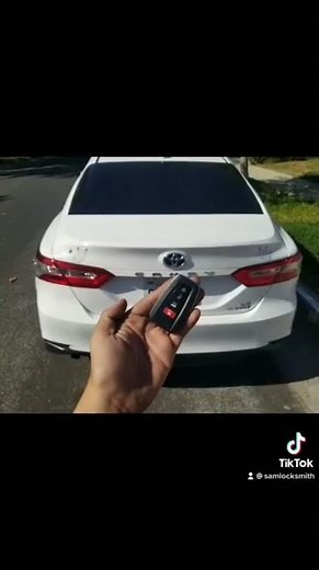 2020 Toyota Camry smart key supply and program.