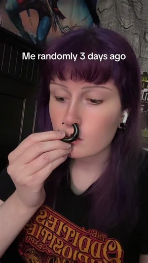 Goth Septum Piercing: Exploring Stretched Septum & 00G Options