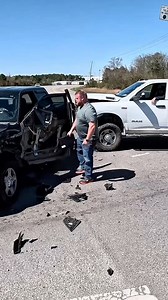 22K views · 19K reactions | Attempting To Fix A Traffic Light… Then THIS Happened! #reels #reelsinstagram #accident #educational #trafficlight #viral #safety #bluecollar #reelsfacebook #emergency #redlight #traffic | Trafficlightdoctor Steven | Facebook