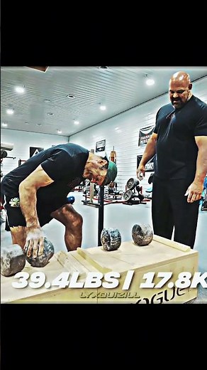 World champion Armwrestler devon testing max lvl grip strength? 🥶💯 #strength #shorts