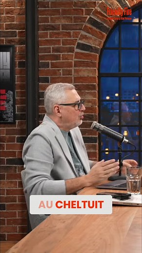 96 de Miliarde la Discreție: Cum a Folosit Ciolacu Fondul de Rezervă pentru A Evita Parlamentul Scandalul Fondului de Rezervă arată că Guvernul Ciolacu a exploatat o vulnerabilitate legislativă pentru a obține beneficiu politic. Mecanismul șmecheriei: Mutarea Banilor: Fondul de rezervă a fost umflat de 60 de ori, mutând o mare parte din buget în acest cont. Evitarea Parlamentului: Astfel, Guvernul a evitat rectificarea bugetară și a putut distribui banii discreționar fără aprobarea sau transpare