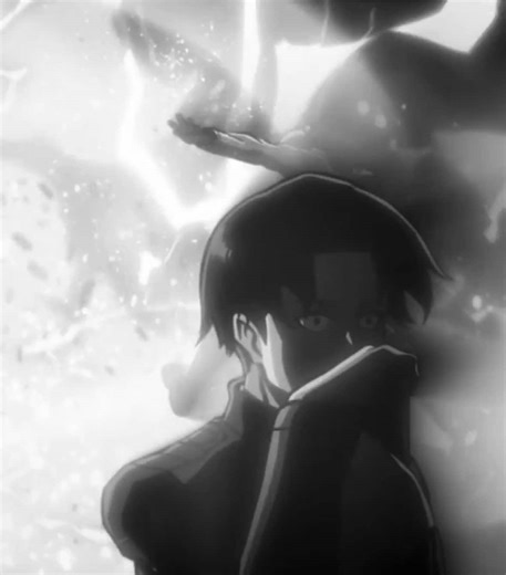 this trend is so funny. Levi’s face in the first one 😭 #aot #attackontitan #ithinkimgonnadieinthishouse #trend #funny