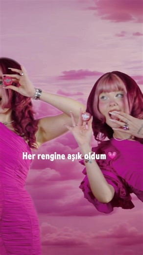 Cloudtopia: Renkli ve Duygusal Bir Deneyim