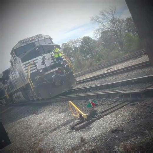 Norfolk Southern lamberts point yard edit #railroad #railfanning #norfolksouthern
