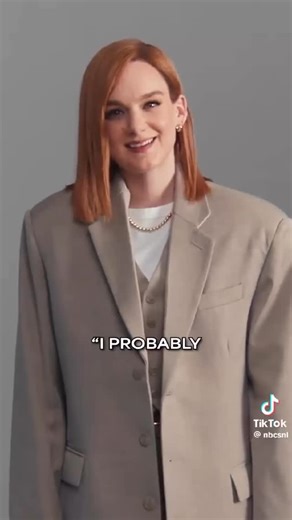 Silly, SNL! It’s never to late to come out as bisexual! ESPECIALLY IF YOU’RE QUINTA BRUNSON *cough cough* YOU WANNA TELL US SOMETHING?!?!?? 👀 | Bisexual.org