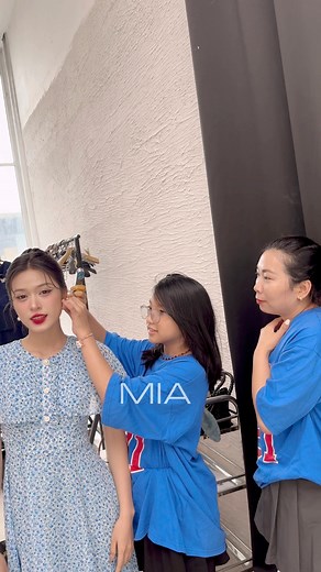 Có con gái rượu phụ mẹ stylist đỡ đau lưng hẳn Ryan Ryan Model cháu xinh Chu Oanh #CongTrinhStudio | Công Trình