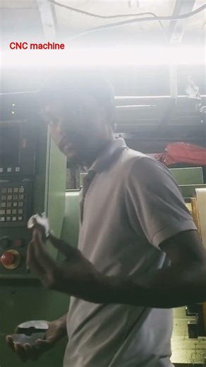 CNC operator working 💪💪💪 #cnc